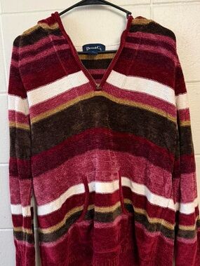 Denim&Co Women's Burgundy, White & Brown Striped V-Neck Hooded Sweater